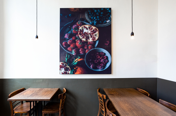 COUSTpanel met print in restaurant Lukemieke